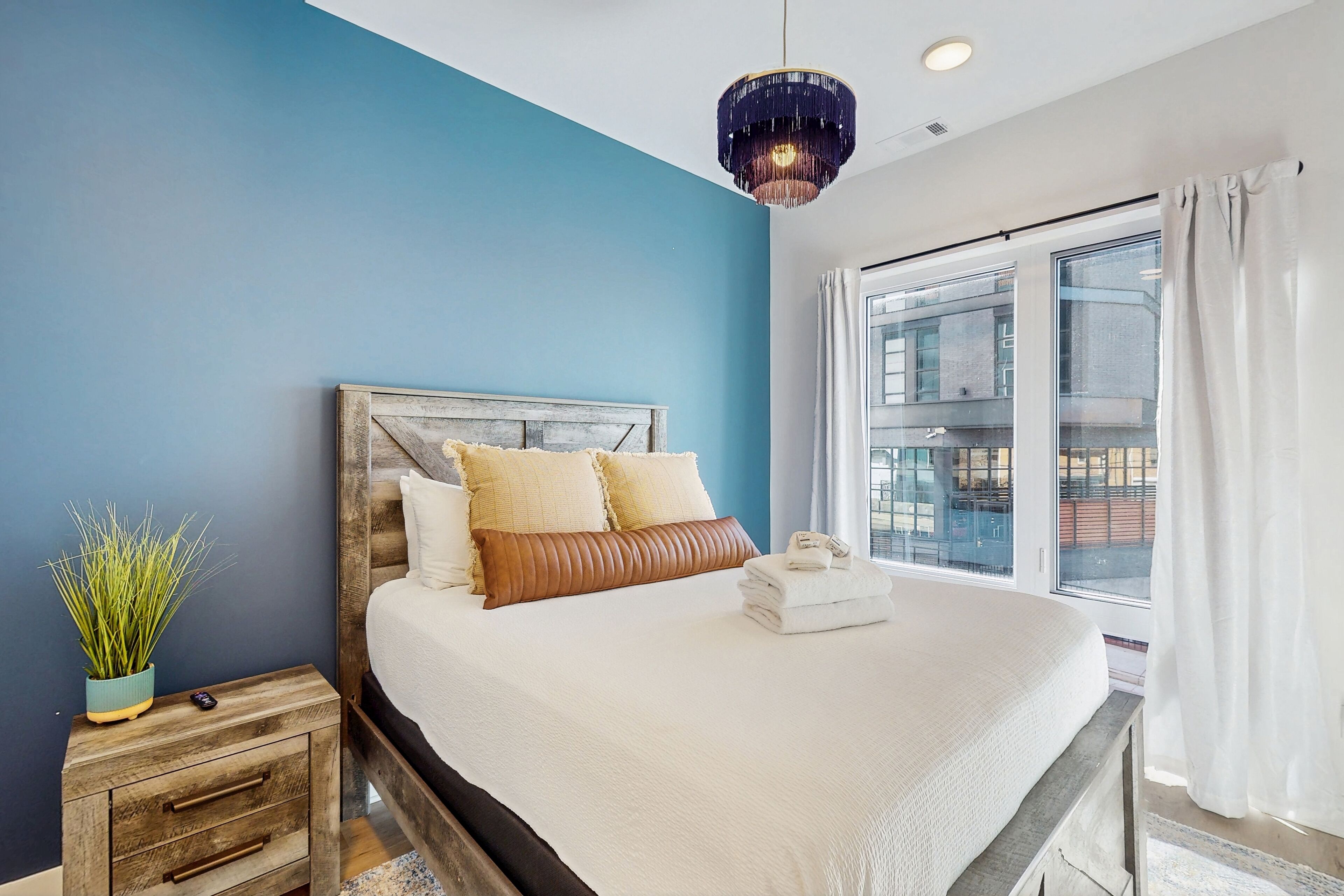 2 makuuhuonetta, silitysrauta/-lauta, internet, vuodevaatteet