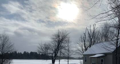 Lake front Rustic Cabin in the UP, Snowmobile-ATV trails, Falls, Mackinaw Island