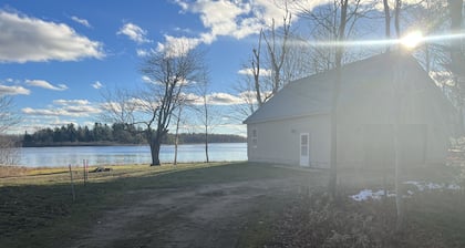 Lake front Rustic Cabin in the UP, Snowmobile-ATV trails, Falls, Mackinaw Island