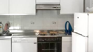 Réfrigérateur, plaque de cuisson