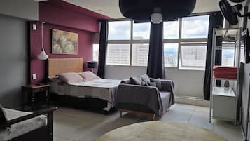 Apartamento 2824 | Cortinas blackout, ferros/tábuas de passar roupa, Wi-Fi de cortesia