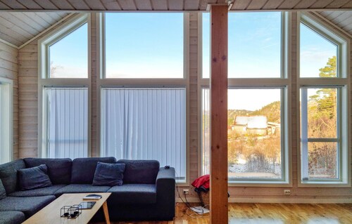 Atemberaubendes Zuhause in Lyngdal mit.