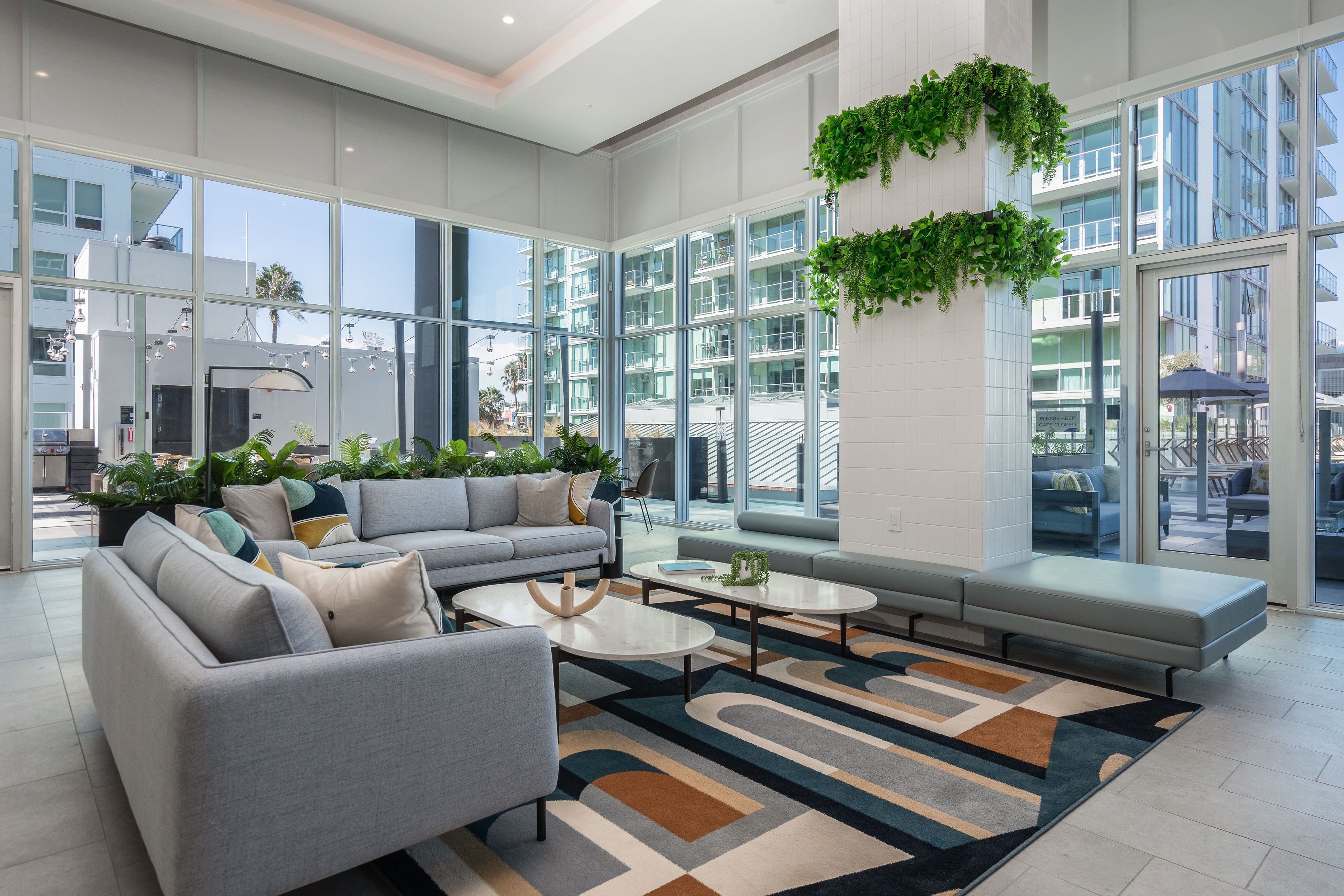Level-Luxury Jr. Two Bedroom Suite. Enjoy an Extended Stay Getaway at the Beach