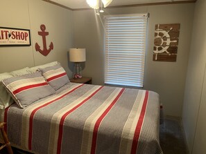 3 habitaciones, wifi gratis y ropa de cama 