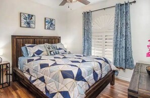 4 chambres, fer et planche à repasser, accès au Wi-Fi (inclus)