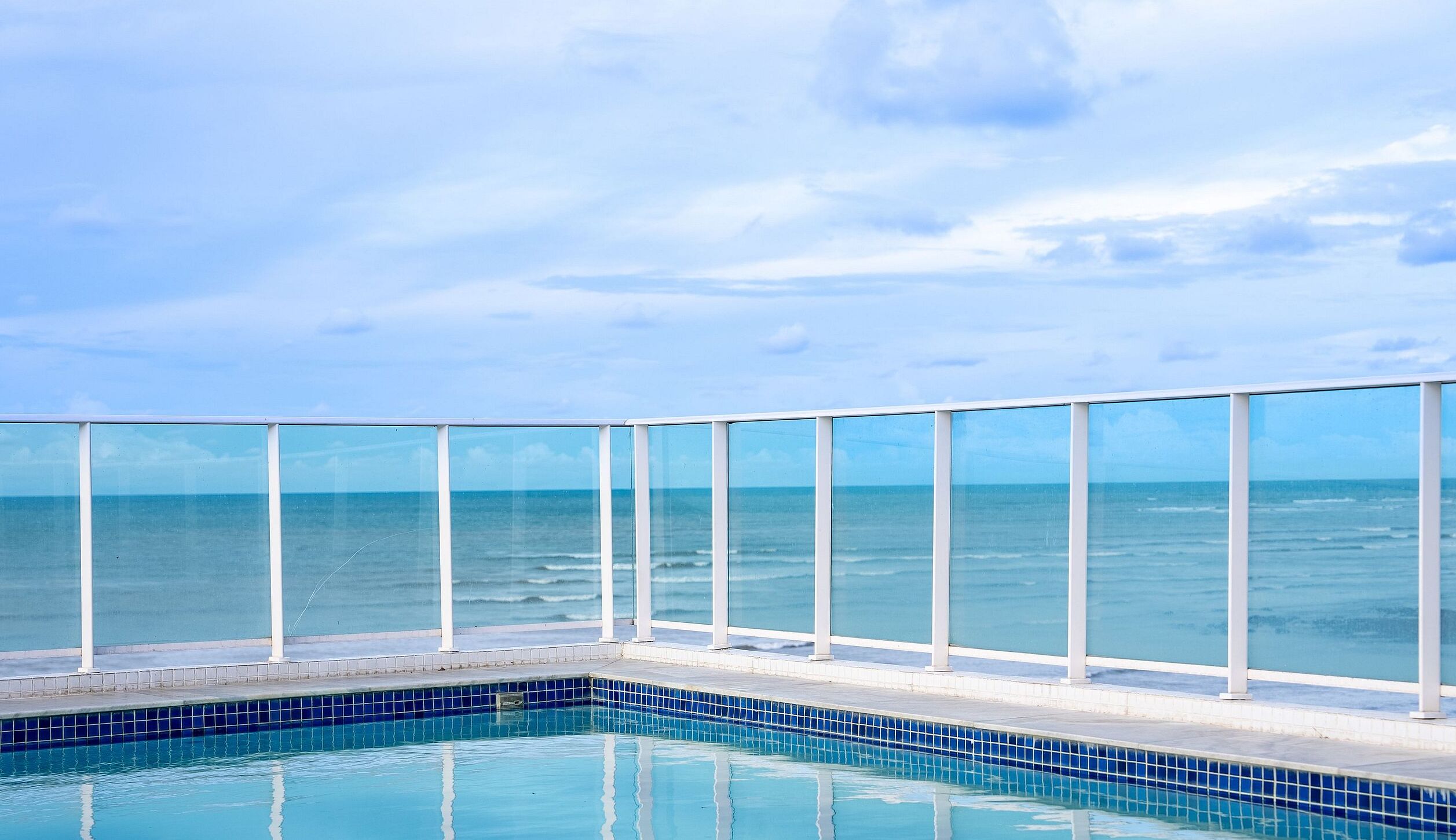 Apartamento | Piscina | Piscina externa