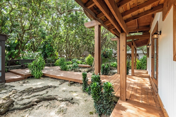Premium Cabin, Garden View | Terrace/patio