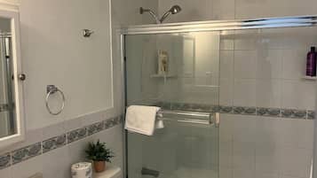 Towels, toilet paper