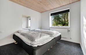 3 Schlafzimmer, Reisekinderbett, kostenloses WLAN