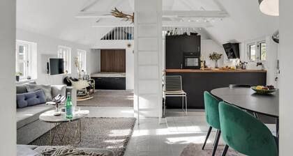 Amazing home in Pandrup
