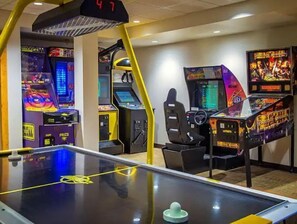 Spielezimmer