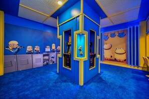 Property amenity - Seaside Paradise: 9 Bedroom Mansion 6275 (Kissimmee)