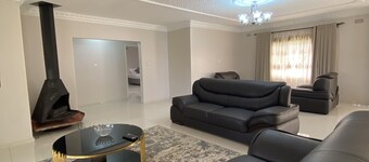 이터 어웨이 하이랜드 로지