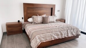 4 bedrooms, iron/ironing board, free WiFi - Casa Suspiros Puerto Vallarta (Puerto Vallarta)