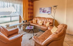 TV - 1 bedroom amazing apartment in Büsum (Büsum)