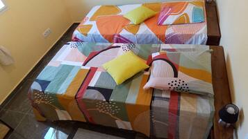 2 Schlafzimmer, Bügeleisen/Bügelbrett, kostenloses WLAN, Bettwäsche