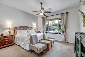 2 bedrooms, desk, iron/ironing board, free WiFi