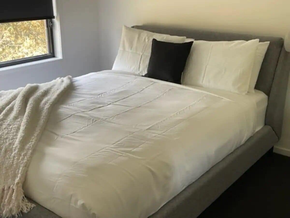 4 Schlafzimmer, Schreibtisch, WLAN, Bettwäsche