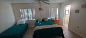 1 camera, Wi-Fi gratuito, lenzuola