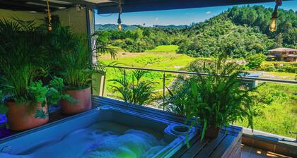 BambĂș Hotel GuatapĂ©