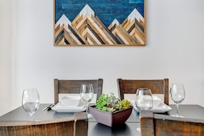 Dining - Downtown WP Condo 2203 I Hot Tub I AC I Great Views I Gas Firepit I Discounted Attractions (Winter Park)