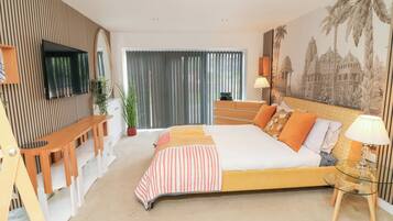 Cottage | 4 bedrooms, individually decorated, individually furnished, free WiFi