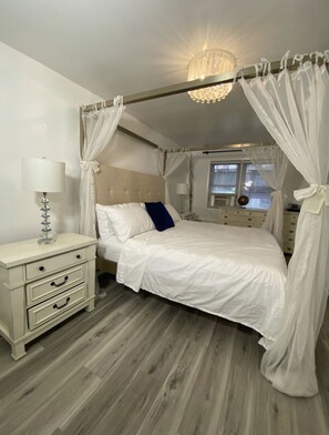 3 habitaciones y ropa de cama 