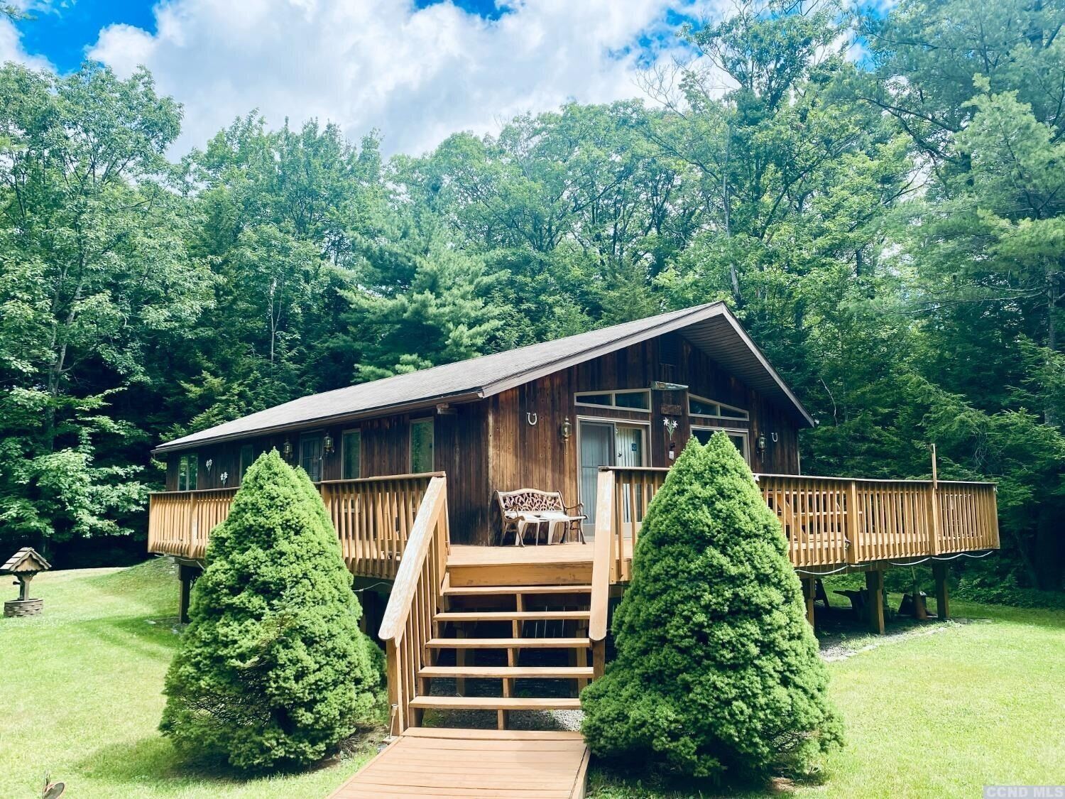 Kaaterskill Waterfall House