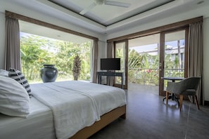 3 chambres, coffres-forts dans les chambres, lit parapluie, Wi-Fi