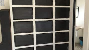 Dormitorio compartido económico | Wifi gratis