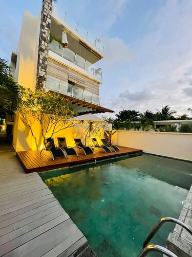 Beautiful luxury 2-Bed Apartment in Pereybere