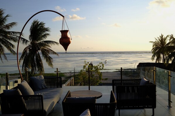 Rooftop terrace - CASA NARROW VILLA - ROTE (Rote Island)