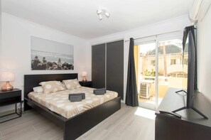 2 soverom, strykejern/-brett, reiseseng for barn og wi-fi (inkludert)