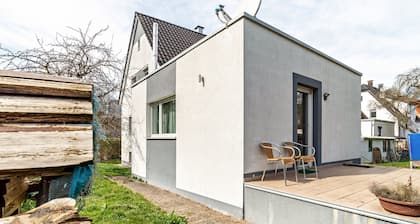 Ferienwohnung 'Am Hirnach' mit Gemeinschaftsterrasse, Gemeinschaftsgarten und WLAN