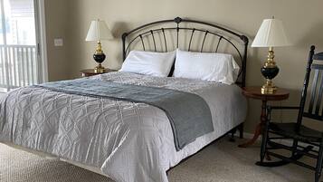 2 soverom, strykejern/-brett, wi-fi (inkludert) og sengetøy