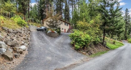 A beautiful Retreat on beautiful Hayden Lake nestled among the gorgeous pines