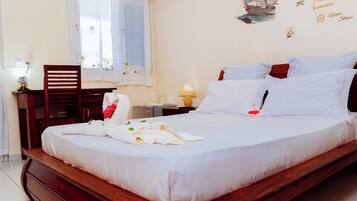 Standard Double Room | Minibar, desk, laptop workspace, free WiFi