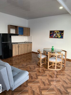 City Apartment | In-room dining - Apartamentos Nápoles (Puerto Triunfo)