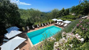 Unclassified image, 3 of 154, button - Vicolo - sleeps 5 with air con, wifi, balcony for dining and pool (Umbria)