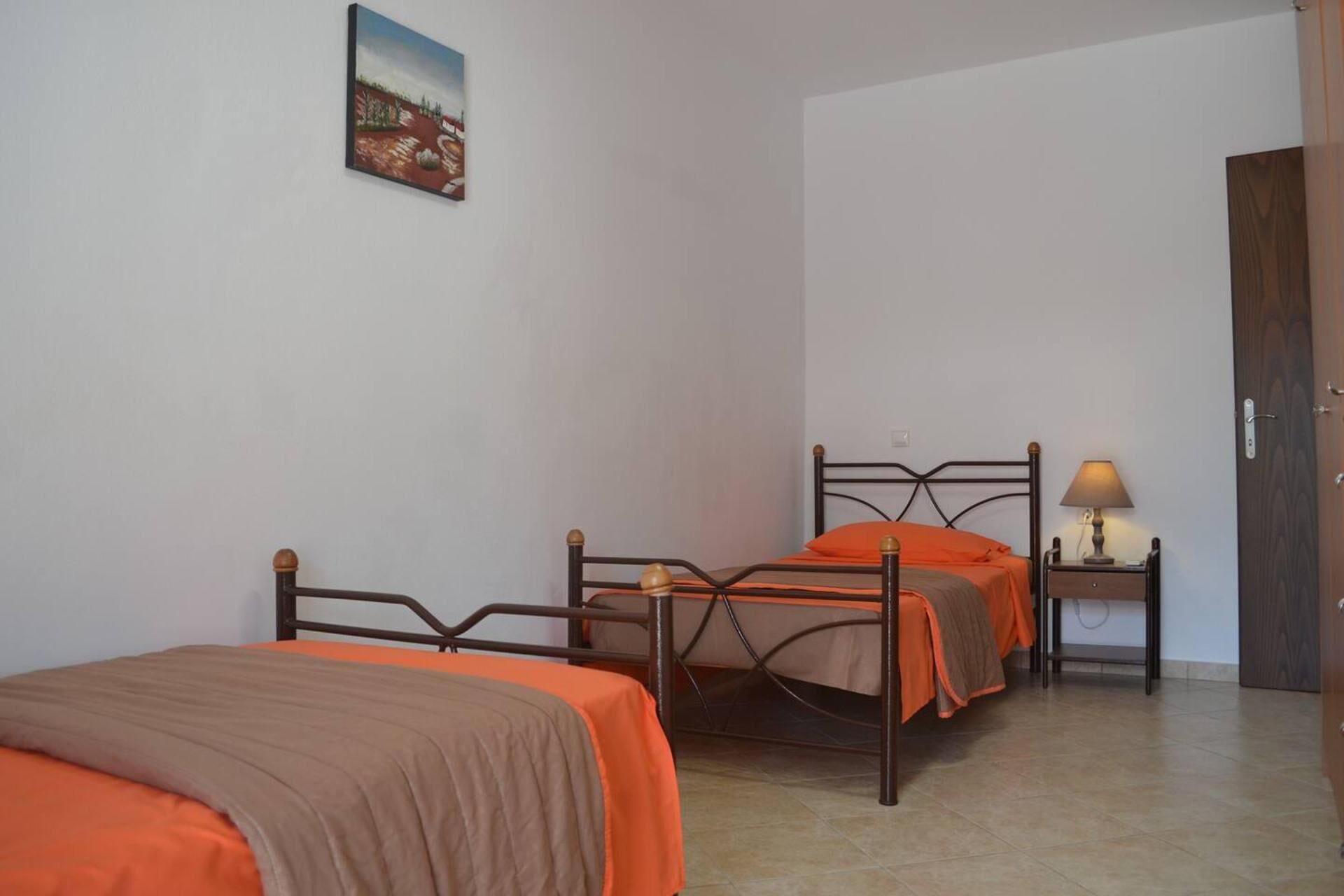 獨棟房屋 | 2 間臥室、熨斗/熨衣板、免費無線上網、床單