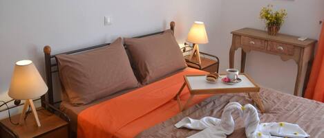 Maison | 2 chambres, fer et planche à repasser, accès au Wi-Fi (inclus)