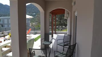 House | Property grounds