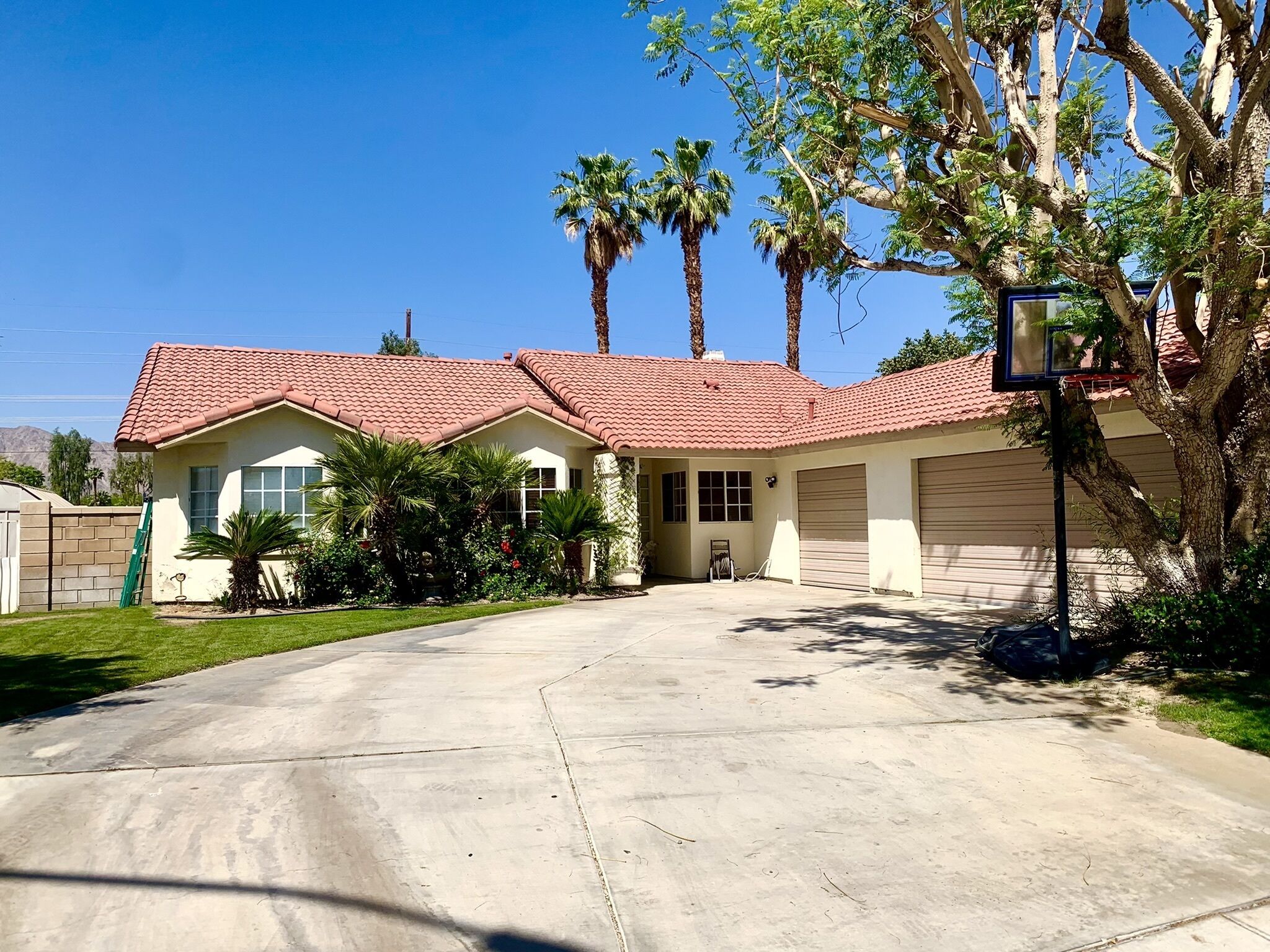 Coachella Fest Home close proximity or Golf retreat vacation Home