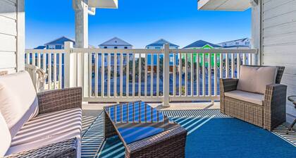 Dog Friendly - Ocean View - Elevator - Steps From The Beach!