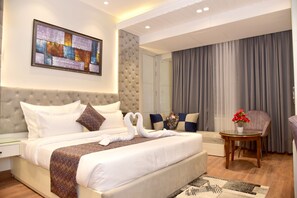 华丽客房 | 1 多间卧室、办公桌、隔音、熨斗/熨板