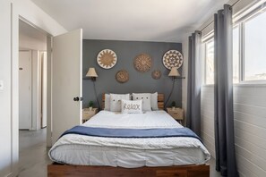 Unclassified image, 4 of 49, button - Bright 4BR Getaway – Yard & Perfect Group Escape! (Tucson)