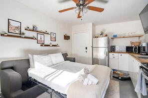 Unclassified image, 2 of 49, button - Bright 4BR Getaway – Yard & Perfect Group Escape! (Tucson)