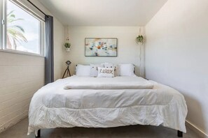 4 bedrooms, desk, iron/ironing board, travel cot