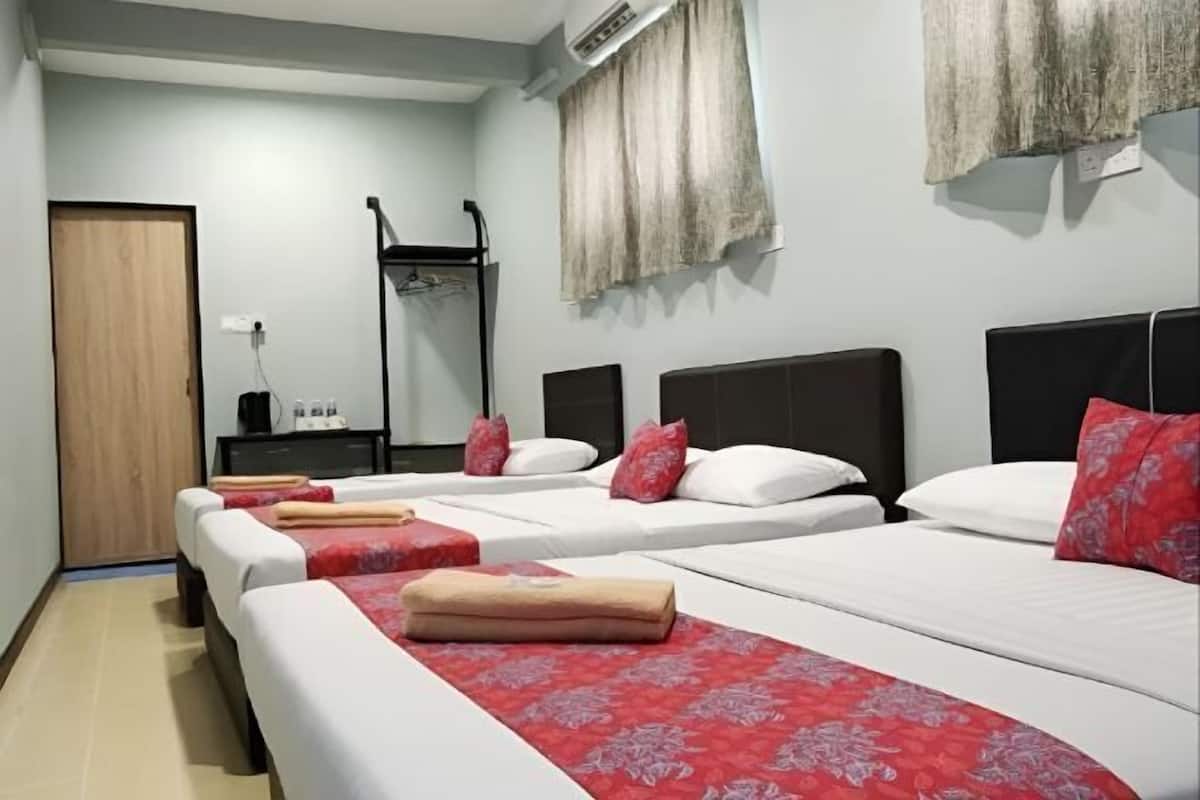 1 bedroom, free WiFi, bed sheets