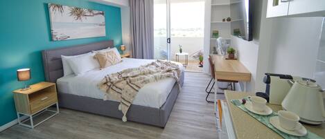 1 chambre, coffres-forts dans les chambres, bureau